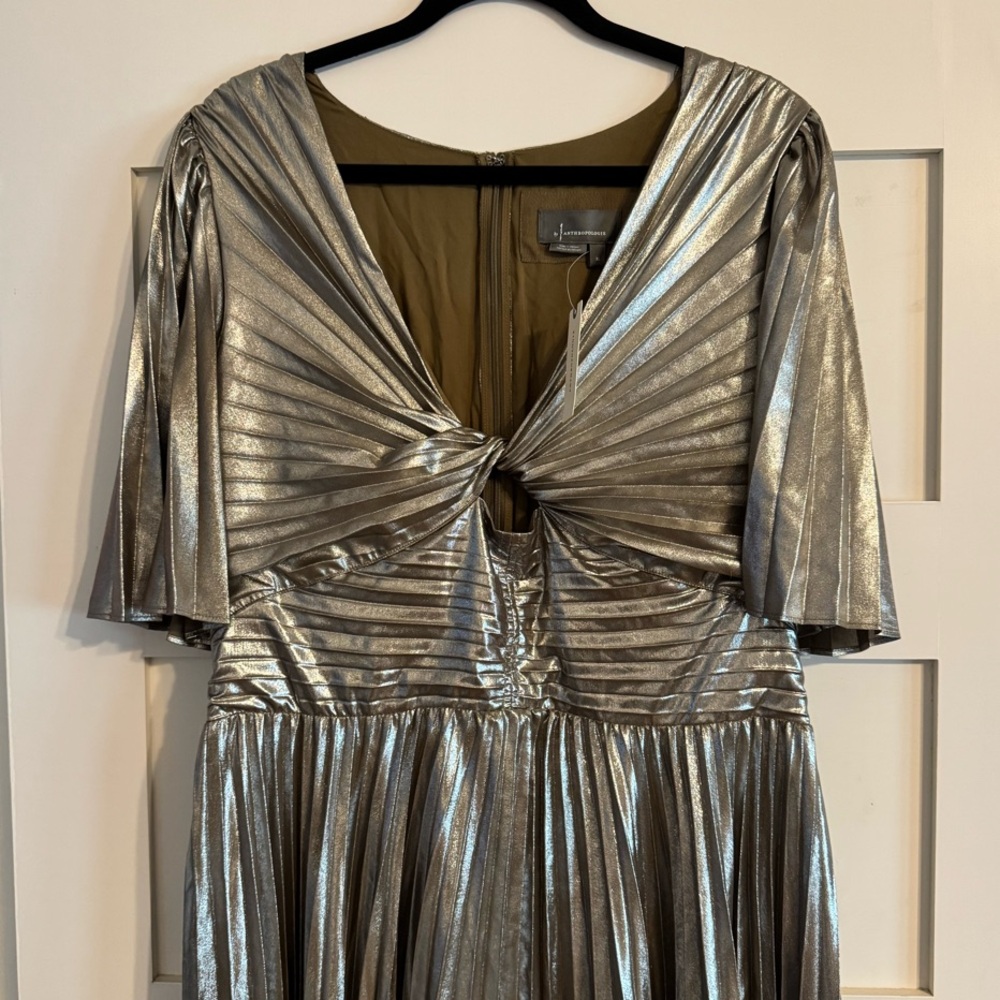 By Anthropologie Short-Sleeve Metallic Cutout Midi Dress - Picture 3 of 12